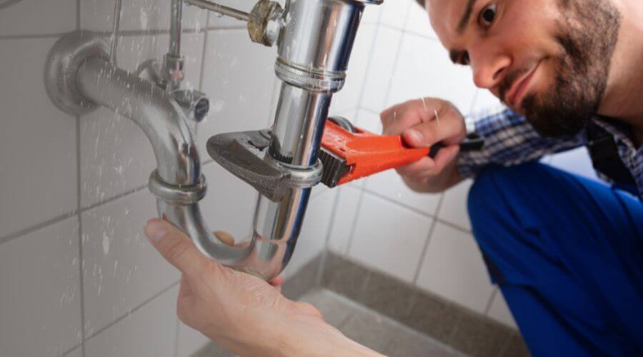 Local tankless water heater installation in Heartwell, NE